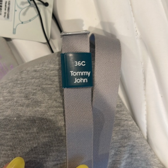 Tommy John Basic Bra (No Underwire) - Picture 3 of 6